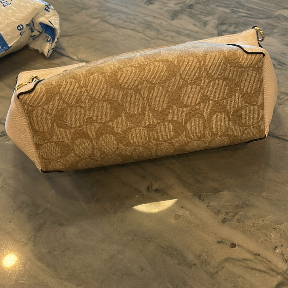 Coach Bag - Picture 7 of 7
